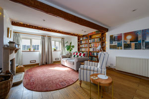 Sitting Room- click for photo gallery
